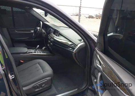 2017 BMW X5 Sdrive35I z USA, uszkodzony, nr VIN 5UXKR2C53H0U21142